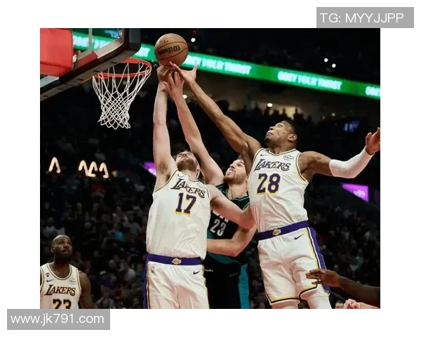 开拓者132-116大胜湖人 詹姆斯贡献准三双难救主